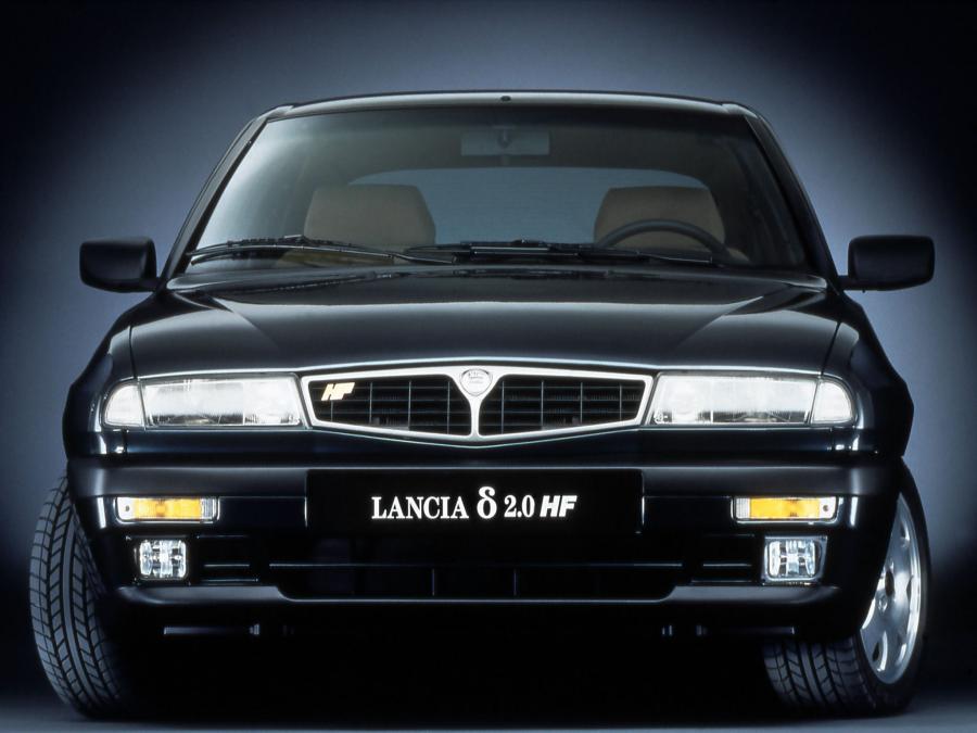  Lancia Delta 2.0 16v HF Turbo 1993 года  (фото 3 из 6)